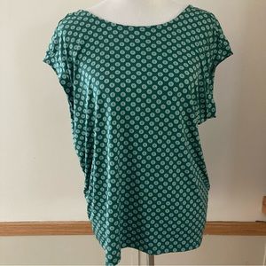 Banana Republic Deep V Back Blouse Circles Geo Wheels Green Teal Tee Shirt